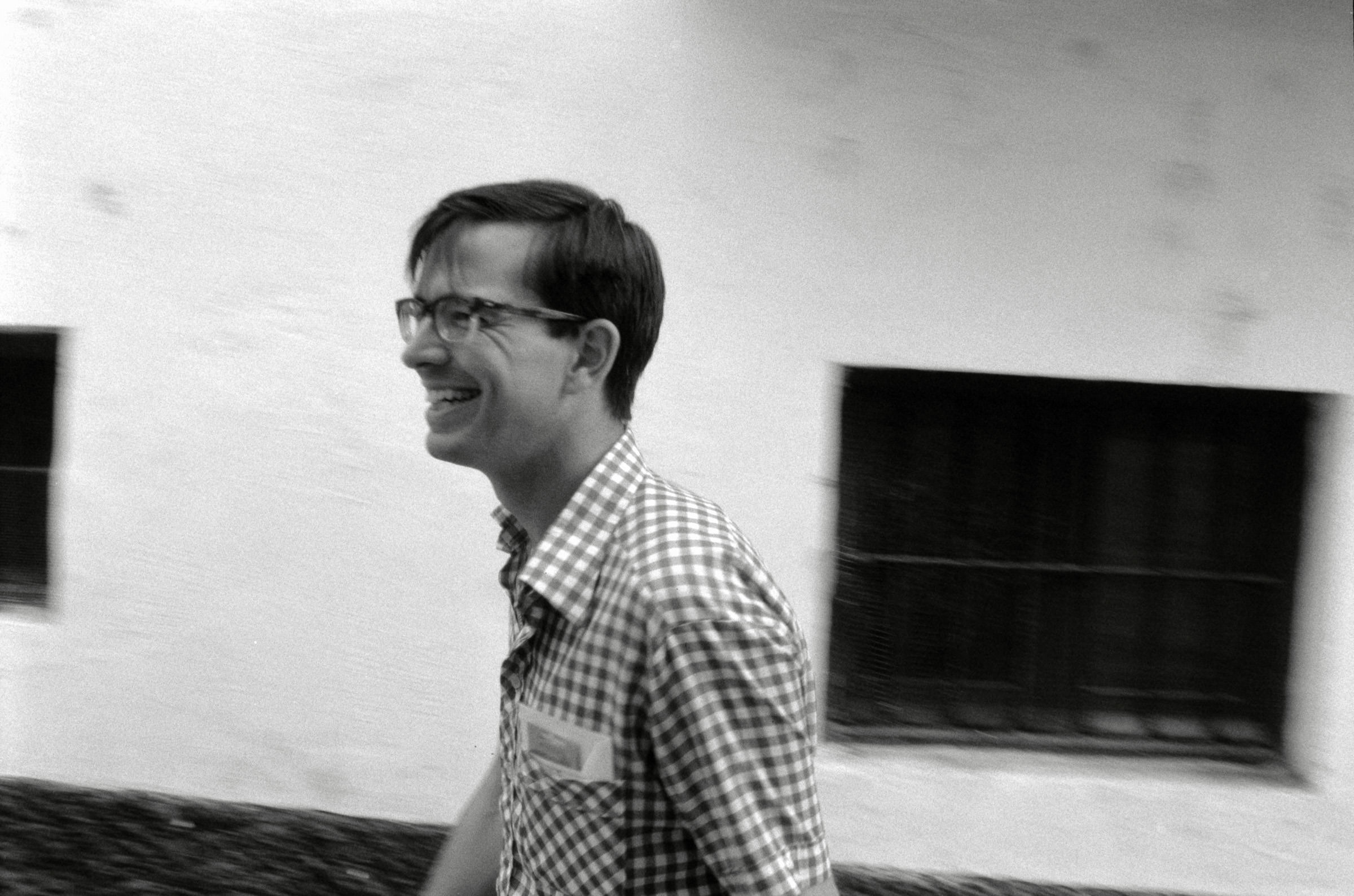 AHP F2001 07 001 sc240901 img07 NLP